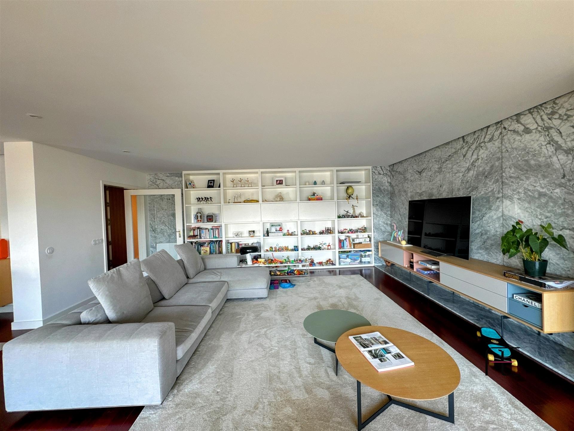 Apartamento T4 Venda em Matosinhos e Leça da Palmeira,Matosinhos