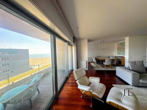 Apartamento T4 Venda em Matosinhos e Leça da Palmeira,Matosinhos