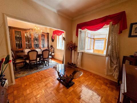 Apartamento T3 Venda em Rio Tinto,Gondomar