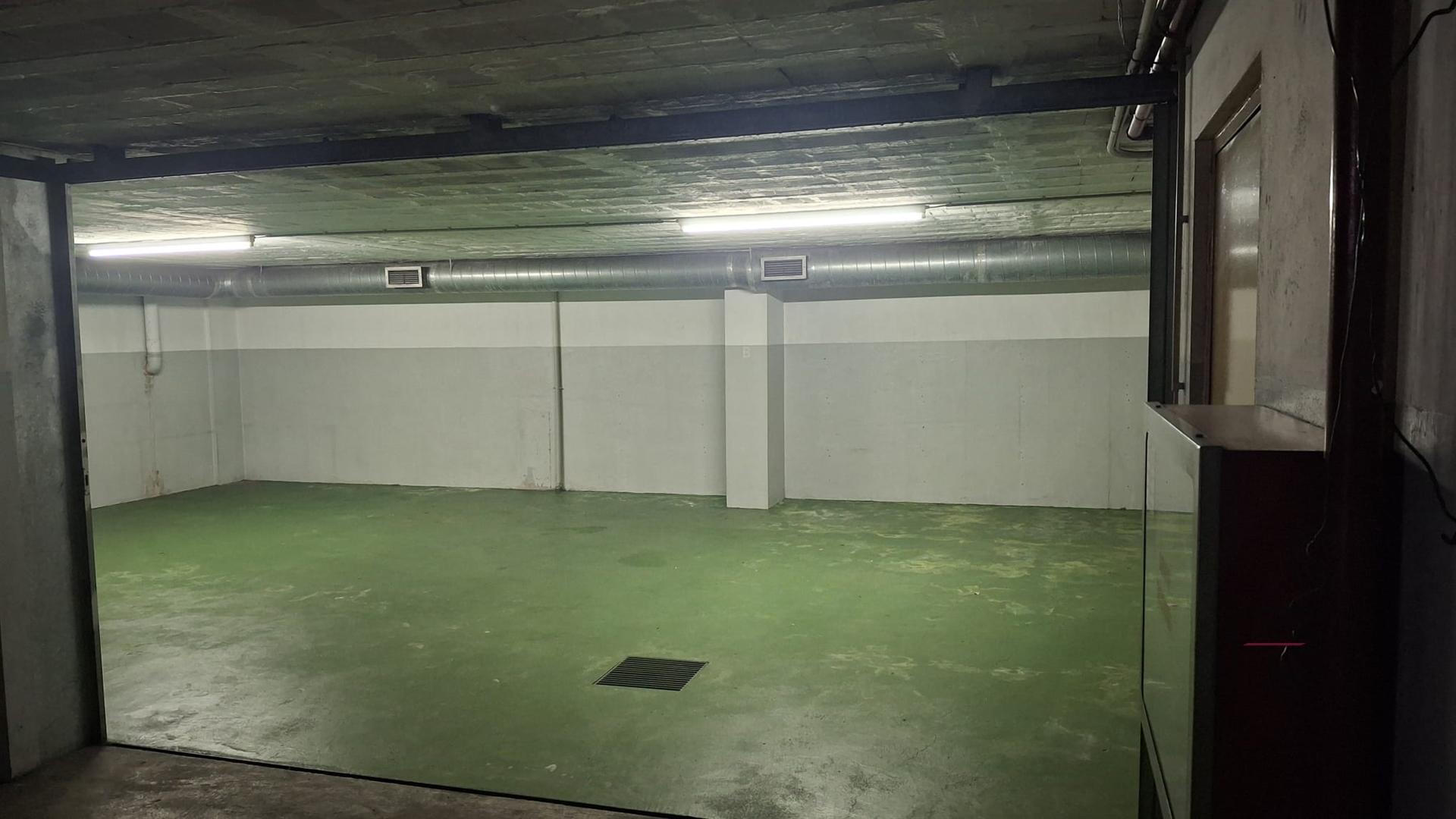 Garagem  Venda em Cidade da Maia,Maia