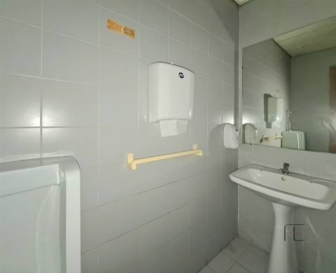 Cortegaça, Ovar: Duas Lojas Interligadas