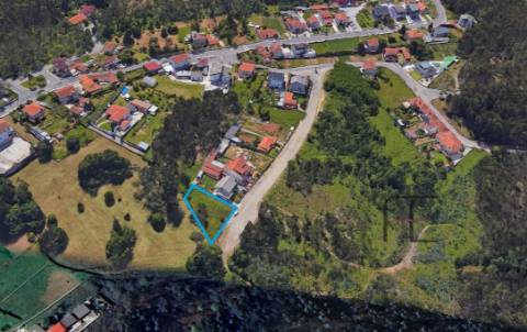 Terreno para Moradia Isolada em Vila Maior