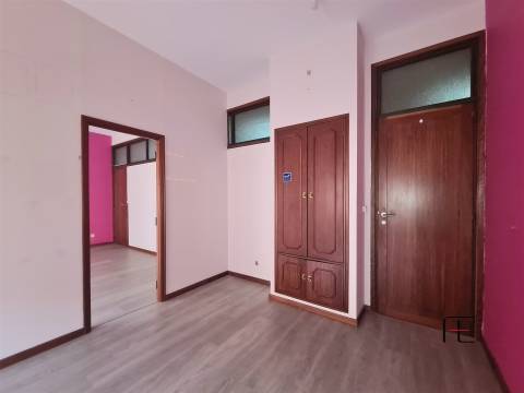 Escritório Espinho, Rua 23