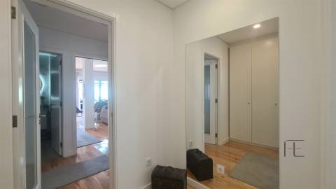 Andar Moradia T2 e Anexo T1, piscina exterior e jardim