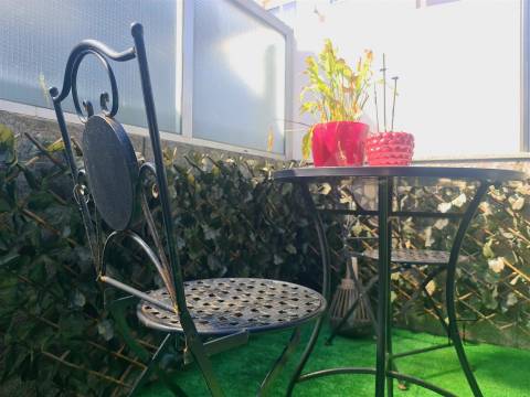 Andar Moradia T2 e Anexo T1, piscina exterior e jardim