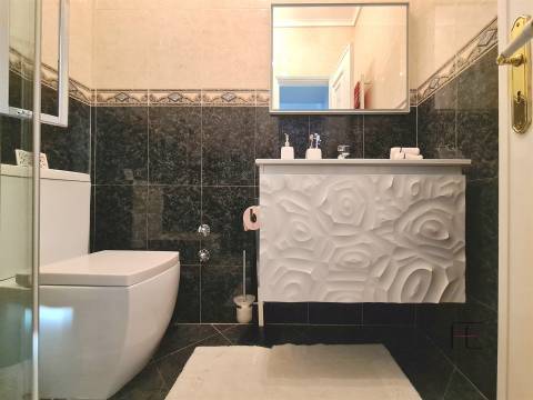 Exclusivo em Espinho: Viva a Passos da Praia!