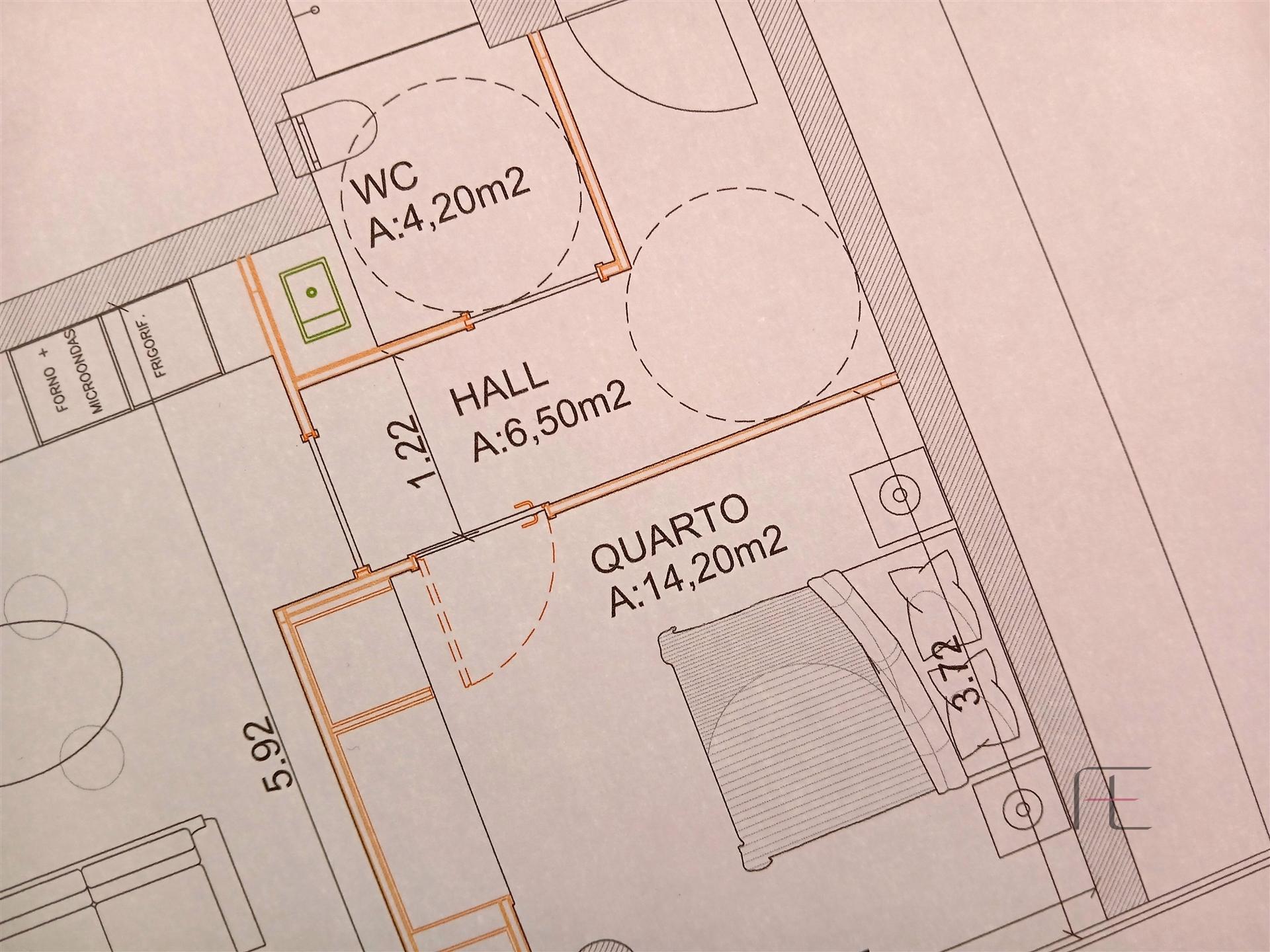 Apartamento T1 em Remodelação com Potencial Incrível, Cortegaça
