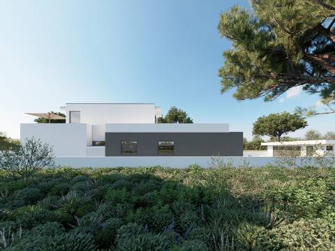 Moradia Isolada c/ Piscina - Frente à Ria