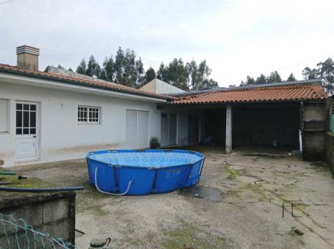 Moradia T3 Venda em Lourosa,Santa Maria da Feira