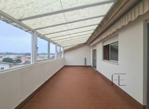 T2 em Ovar com Terraço e Elevado Potencial de Rendimento