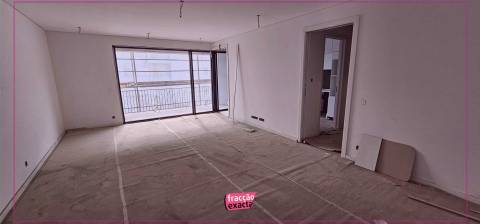 Apartamento T3 Venda em Águas Santas,Maia