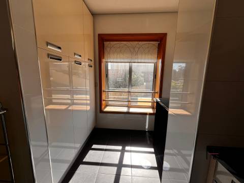 Apartamento T3 DUPLEX Venda em Fânzeres e São Pedro da Cova,Gondomar