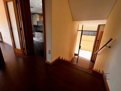 Apartamento T3 DUPLEX Venda em Fânzeres e São Pedro da Cova,Gondomar