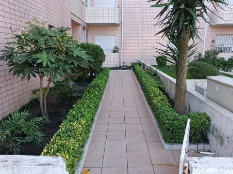 Apartamento T2 Venda em Baguim do Monte (Rio Tinto),Gondomar