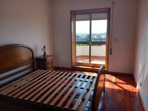 Apartamento T2 DUPLEX Venda em Gondomar (São Cosme), Valbom e Jovim,Gondomar