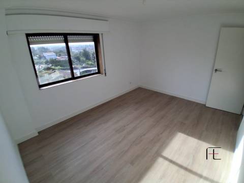 Apartamento T2 Venda em Rio Tinto,Gondomar