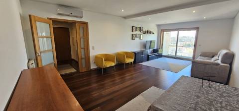 Apartamento T3 Venda em Rio Tinto,Gondomar