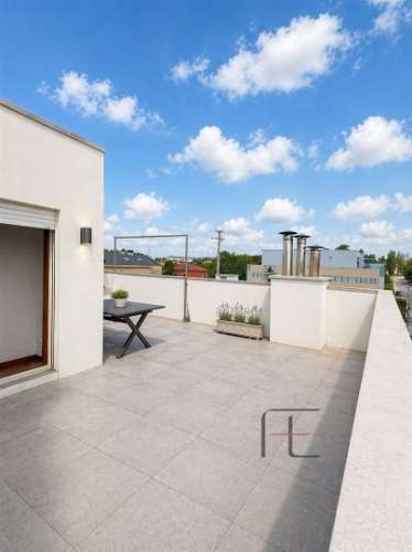 Apartamento T4 Venda em Castêlo da Maia,Maia