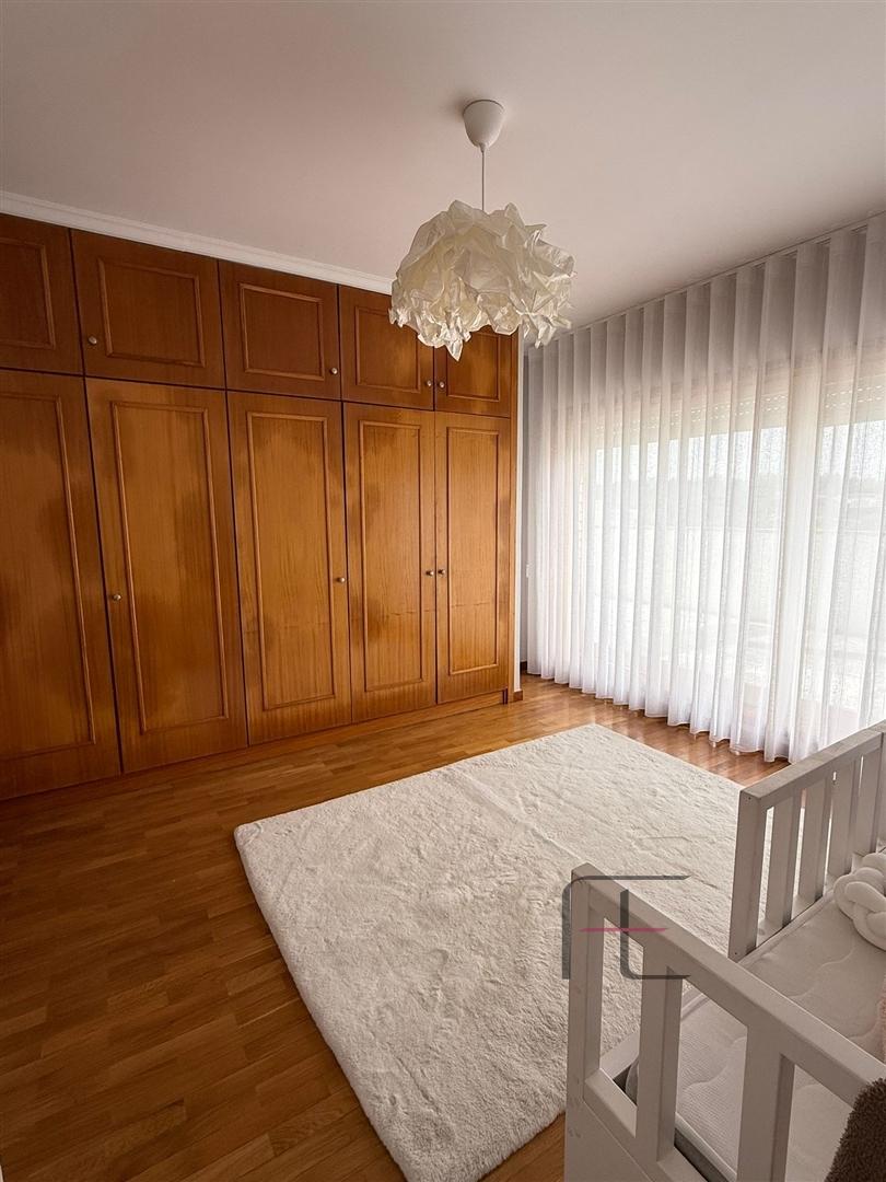 Apartamento T4 Venda em Castêlo da Maia,Maia