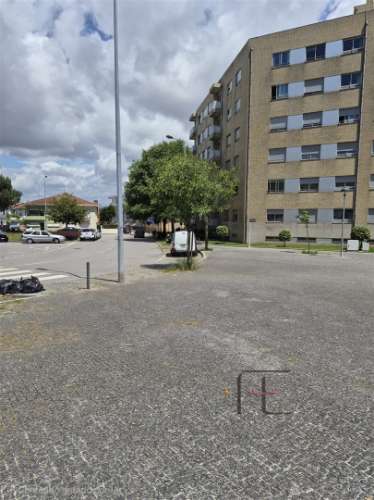 Apartamento T2+1 Venda em Águas Santas,Maia