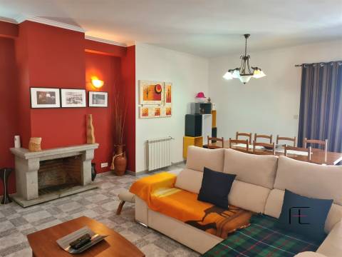 Moradia T3 Venda em Nagozelo do Douro,São João da Pesqueira