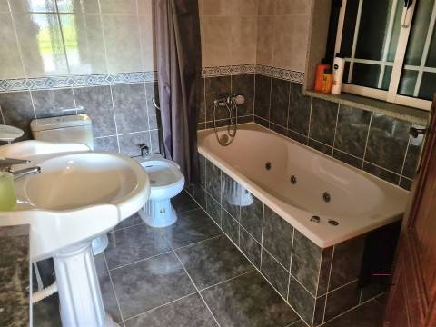 Moradia T3 Venda em Nagozelo do Douro,São João da Pesqueira