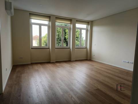 Apartamento T3 Venda em Gulpilhares e Valadares,Vila Nova de Gaia