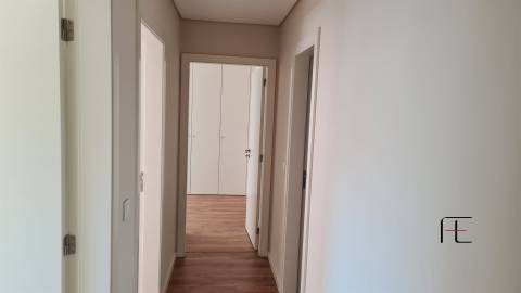 Apartamento T3 Venda em Campanhã,Porto