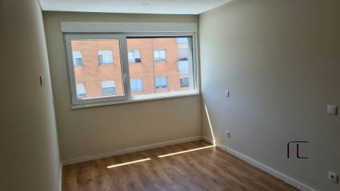 Apartamento T3 Venda em Campanhã,Porto