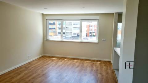 Apartamento T3 Venda em Campanhã,Porto