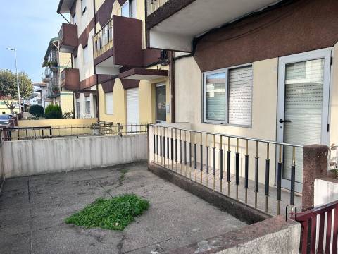 Apartamento T2 Venda em Ermesinde,Valongo