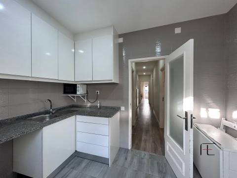 Apartamento T2 Venda em Ermesinde,Valongo