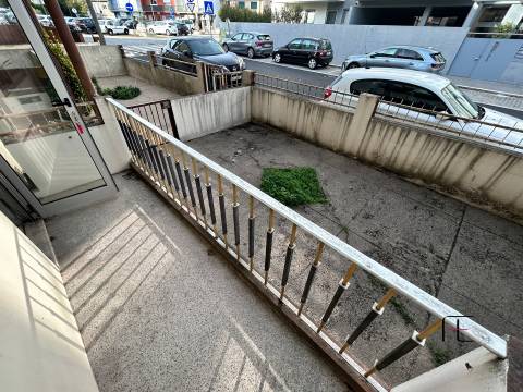 Apartamento T2 Venda em Ermesinde,Valongo