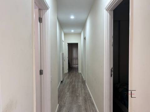 Apartamento T2 Venda em Ermesinde,Valongo