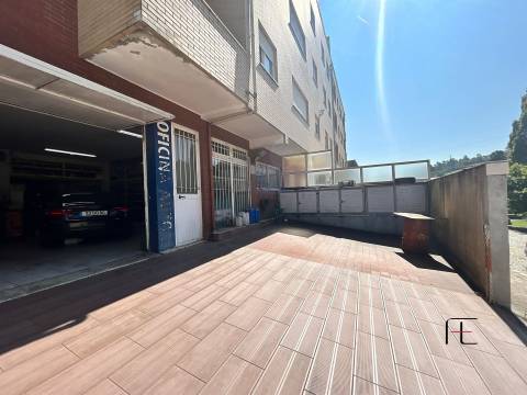 Oficina  Venda em Valongo,Valongo