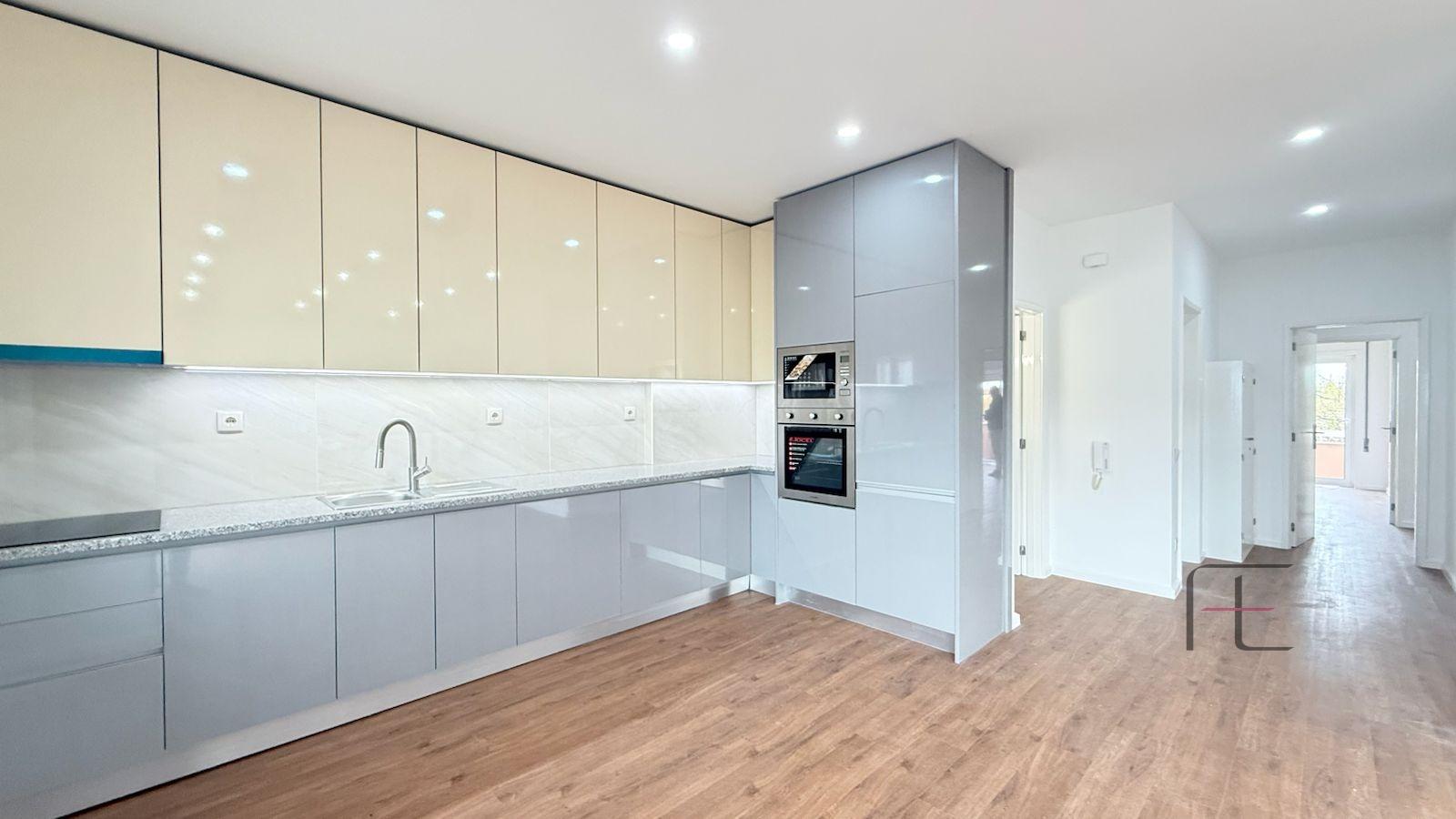 Apartamento T3 Venda em Águas Santas,Maia