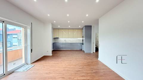 Apartamento T3 Venda em Águas Santas,Maia