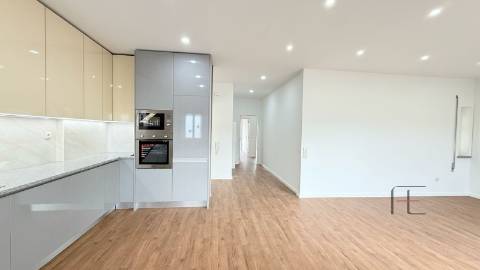 Apartamento T3 Venda em Águas Santas,Maia