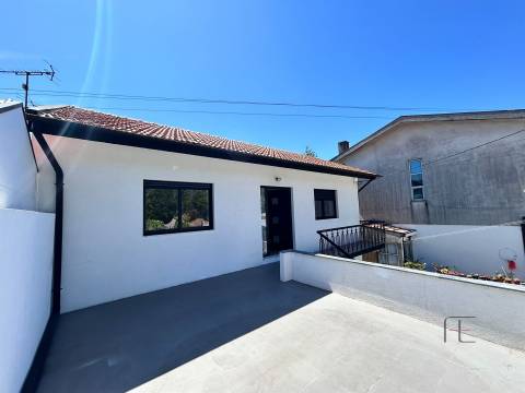 Moradia T3 Venda em Baguim do Monte (Rio Tinto),Gondomar