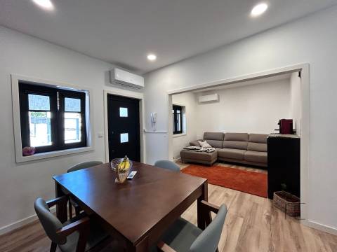 Moradia T3 Venda em Baguim do Monte (Rio Tinto),Gondomar