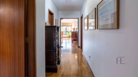 Apartamento T5 Venda em São Mamede de Infesta e Senhora da Hora,Matosinhos