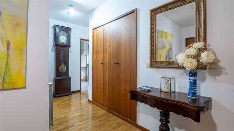 Apartamento T5 Venda em São Mamede de Infesta e Senhora da Hora,Matosinhos