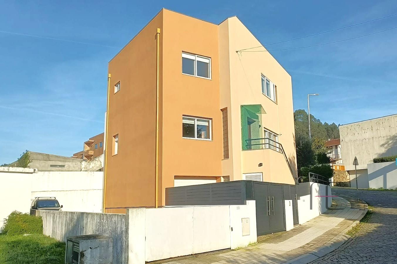 Moradia Geminada T3 Venda em Alfena,Valongo