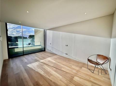 Moradia de Luxo T3 com Piscina Privada em Vilamoura Parque - Algarve