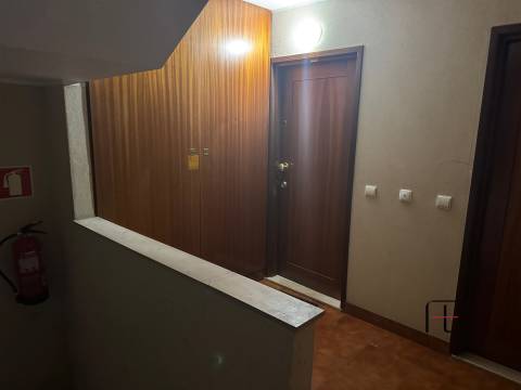 Apartamento T2 Venda em Baguim do Monte (Rio Tinto),Gondomar