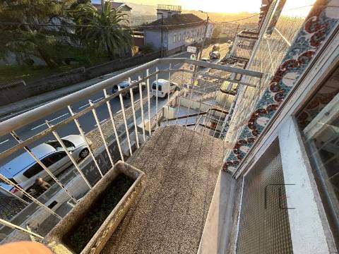 Moradia Geminada T5 Venda em Rio Tinto,Gondomar