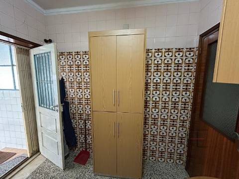 Moradia Geminada T5 Venda em Rio Tinto,Gondomar