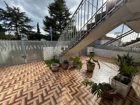 Moradia Geminada T5 Venda em Rio Tinto,Gondomar