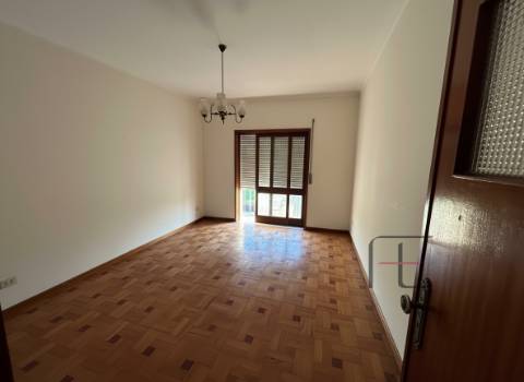 Moradia Geminada T5 Venda em Rio Tinto,Gondomar