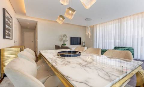 Apartamento T4 Venda em Funchal (Sé),Funchal